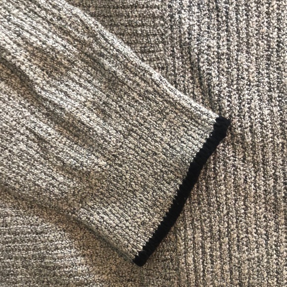 Topshop Gray Knit Sweater Black Trim - Picture 3 of 4